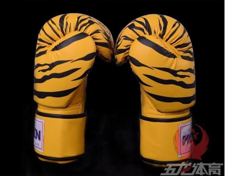 Wolon 수석 pu 가죽 sanda/kickboxing/권투 장갑 노란색 또는 흰색 호랑이 패턴/10 oz (71  91 kg)